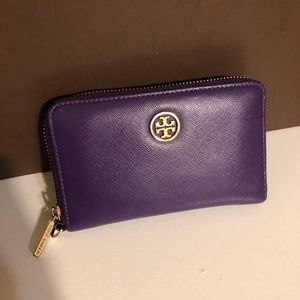 Tory burch wallet